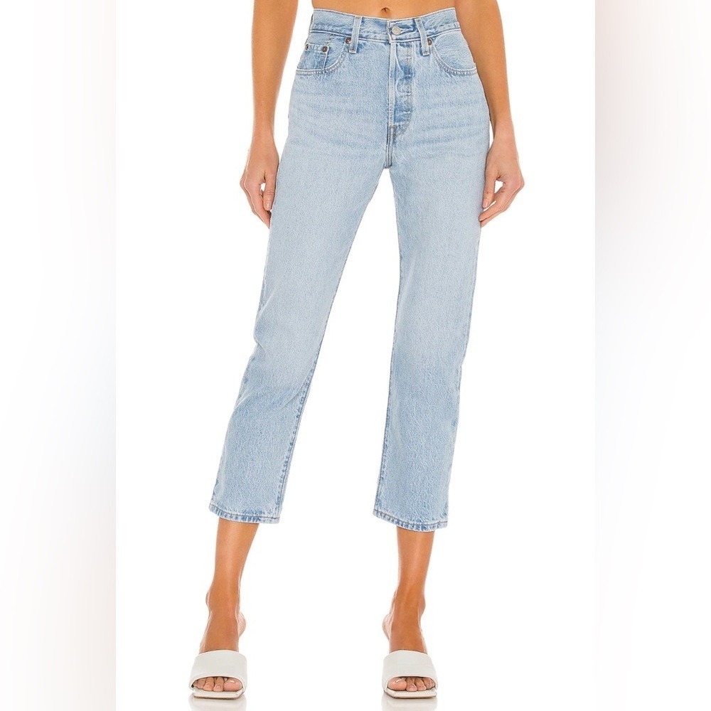High Rise Straight Crop Jeans in Light Blue